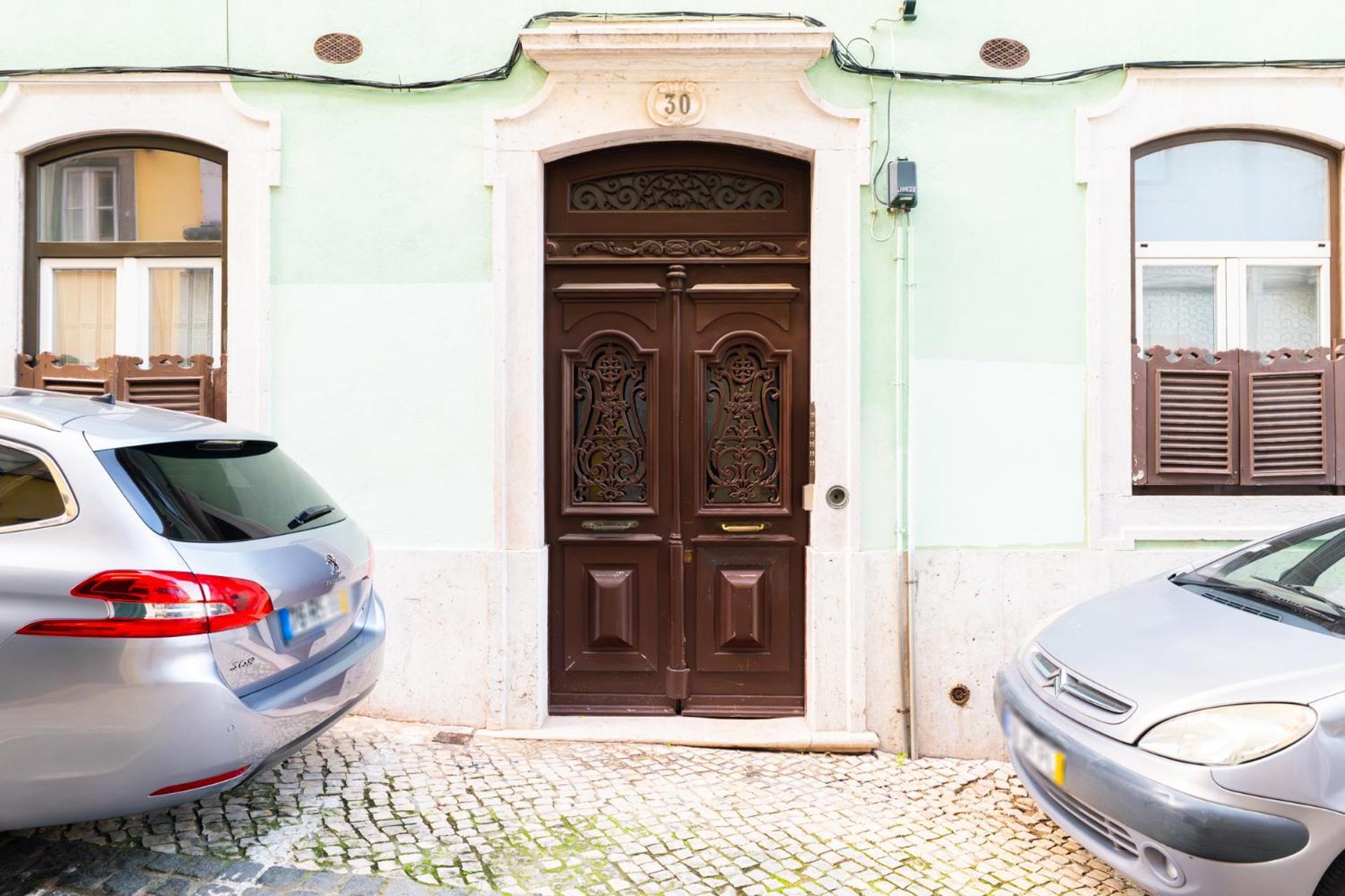 Beautiful apartment in Bairro Alto - Quite Lisabona Exterior foto