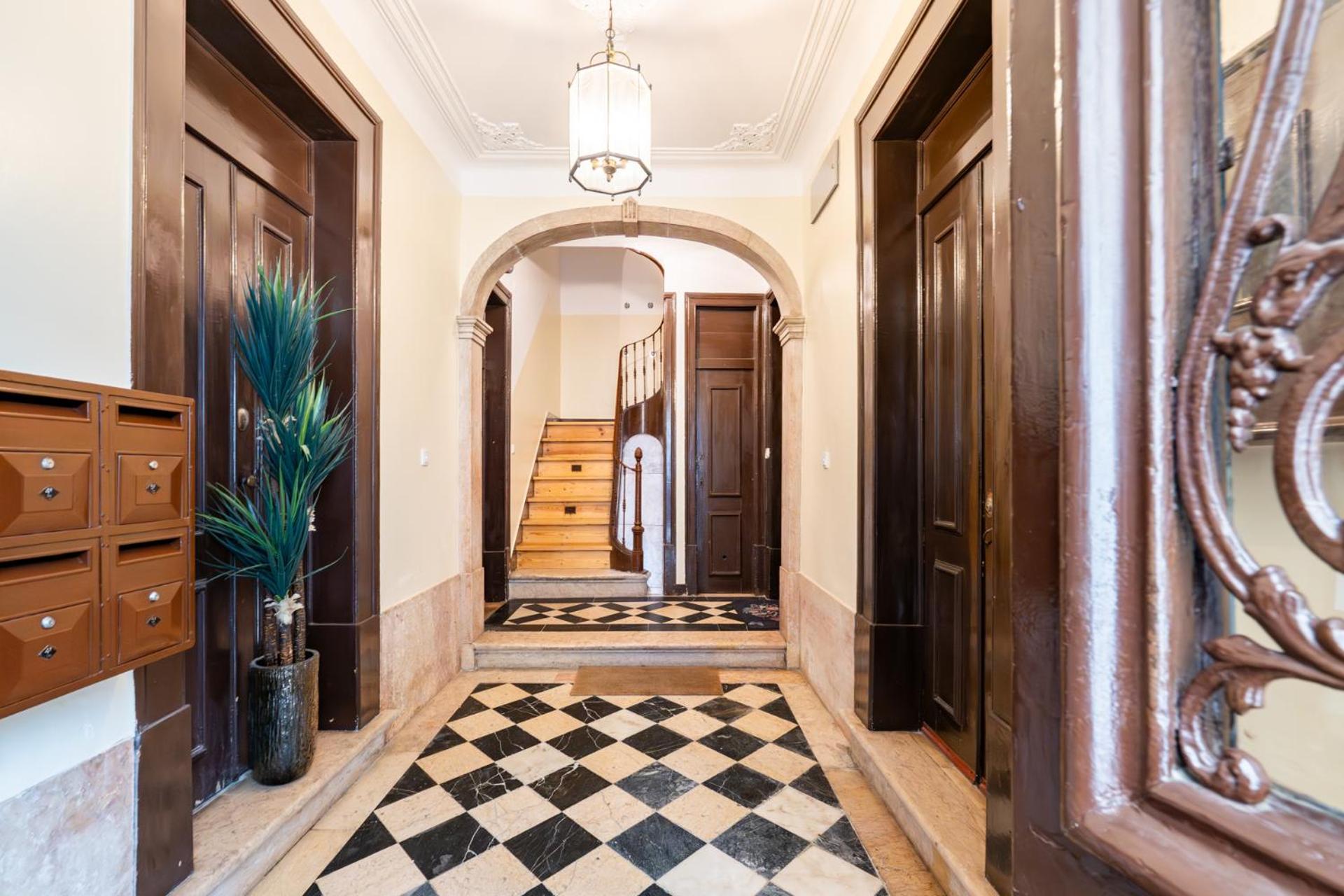 Beautiful apartment in Bairro Alto - Quite Lisabona Exterior foto